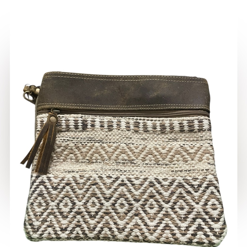 NWT Myra Bag Handcrafted Tan and Brown Leather Heavy Rug & Canvas Women's Bag - Picture 6 of 11